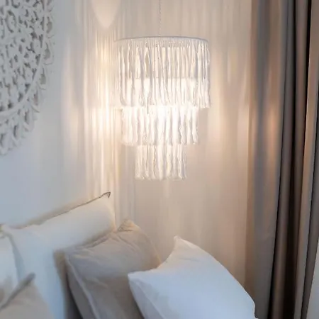 Naxian Memories Apartment *